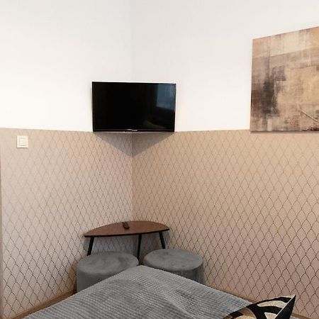 Clicktheflat Aleje Niepodleglosci Center Apart Rooms 华沙 外观 照片