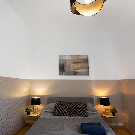 Clicktheflat Aleje Niepodleglosci Center Apart Rooms 华沙 外观 照片