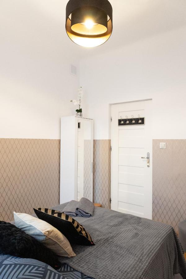Clicktheflat Aleje Niepodleglosci Center Apart Rooms 华沙 外观 照片